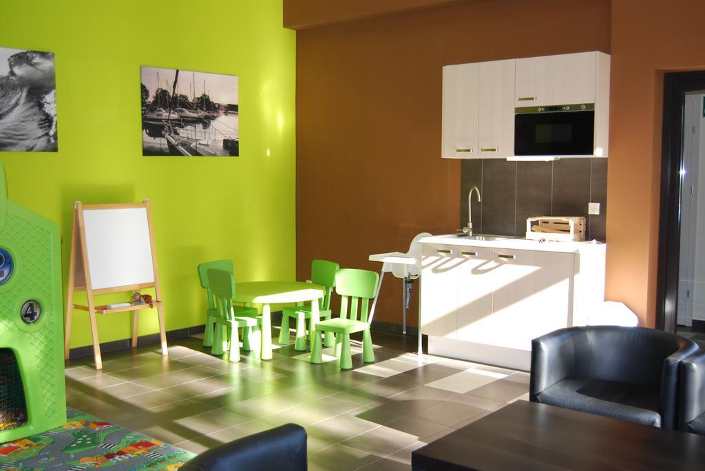 Apartament Turkusowy Polanki 코워브제크 객실 사진